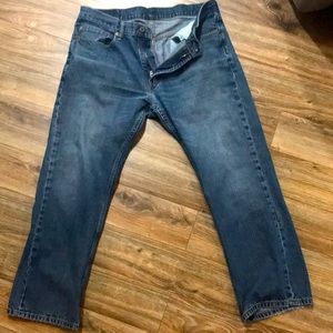 Men’s Levi jeans